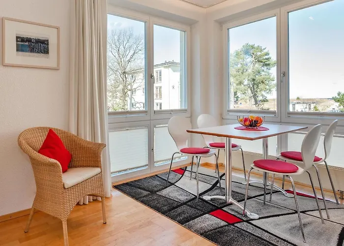 Forum Marinar 25 아파트